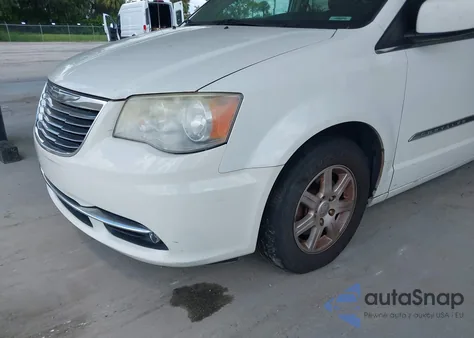 2013 Chrysler Town & Country Touring from USA, damaged, VIN 2C4RC1BG3DR658812